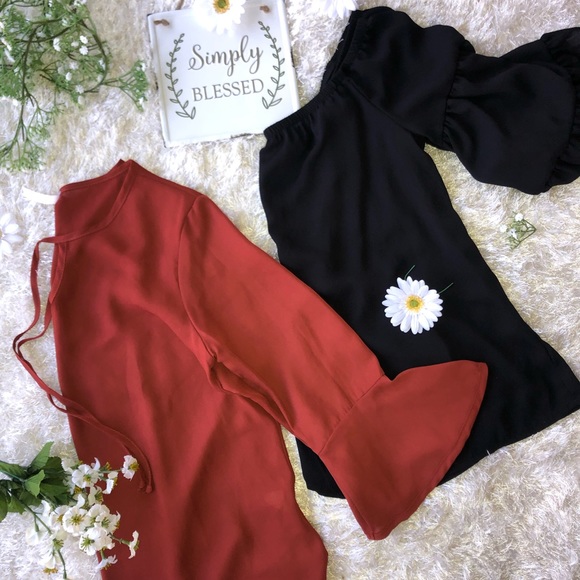 TWO PEASANT SIZE MEDIUM BLOUSES 100%polyester - Picture 3 of 8